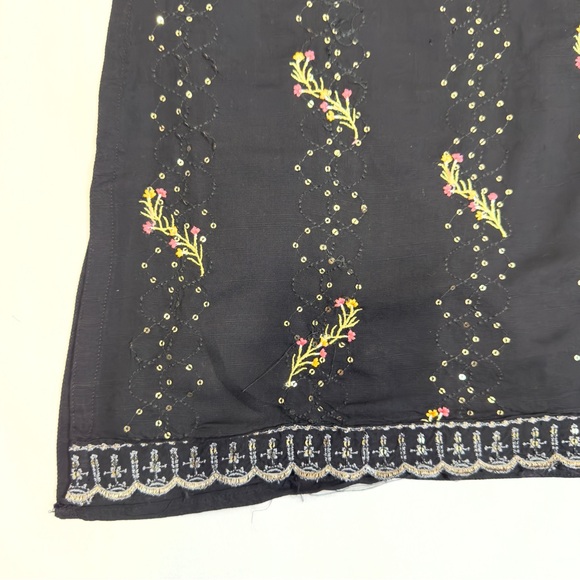 Women Rayon Printed Kurti - Picture 2 of 7